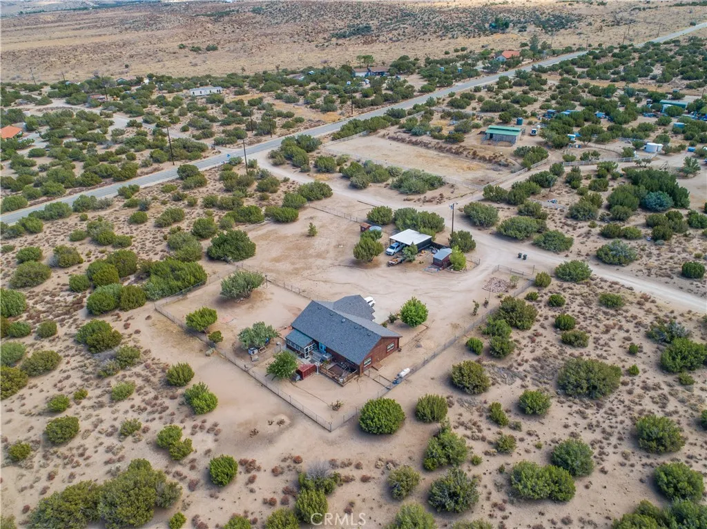 main property photo 24