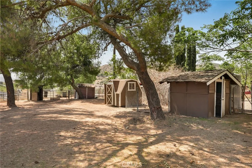 main property photo 68