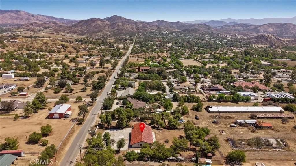 main property photo 73