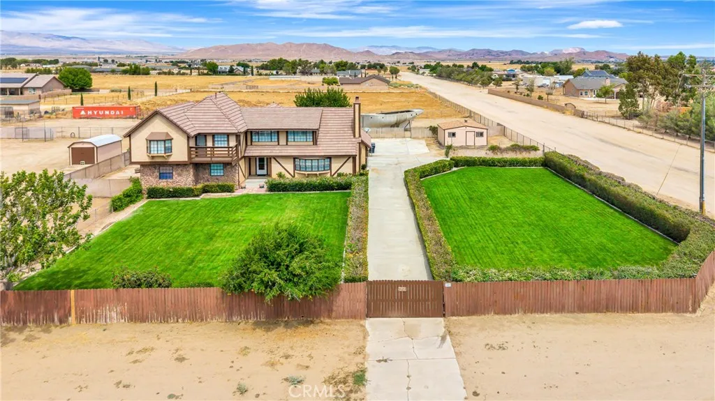 main property photo 4