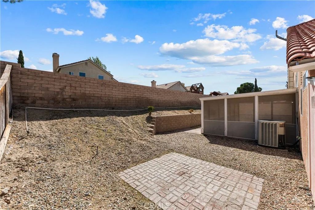 main property photo 29