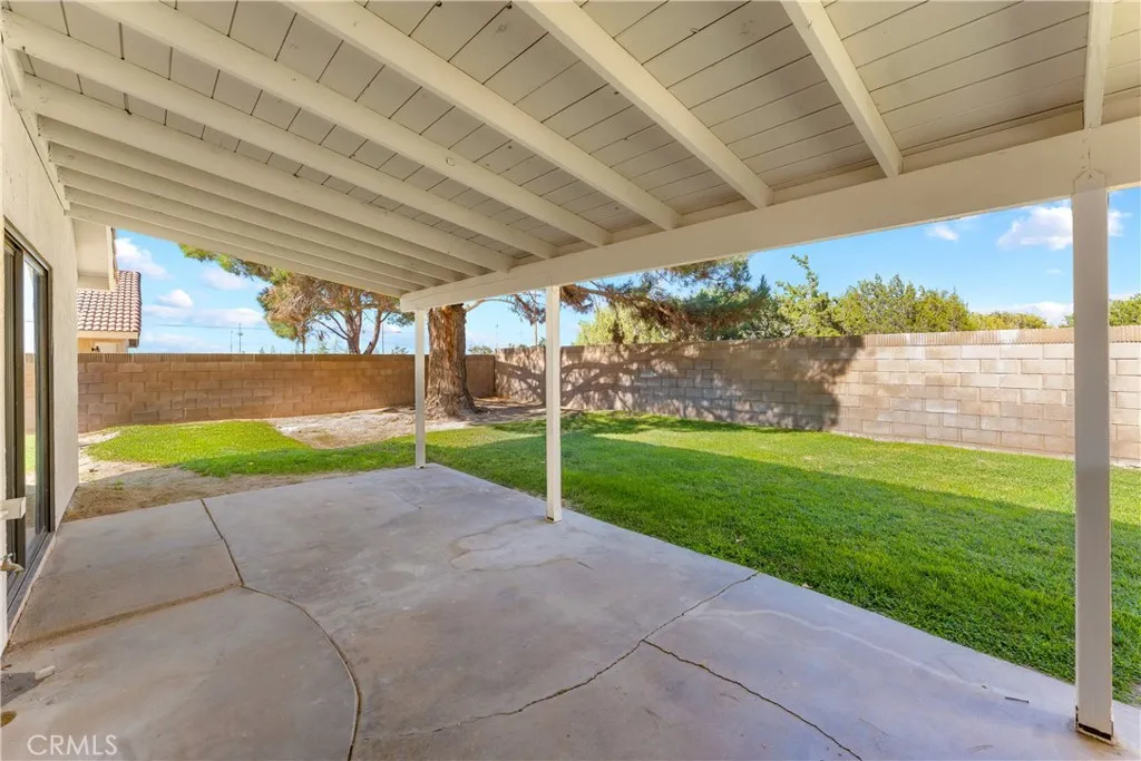 main property photo 31