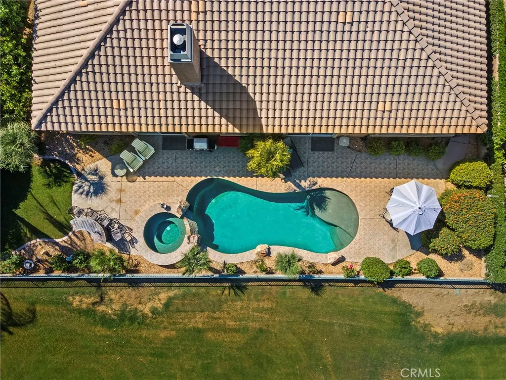 main property photo 50