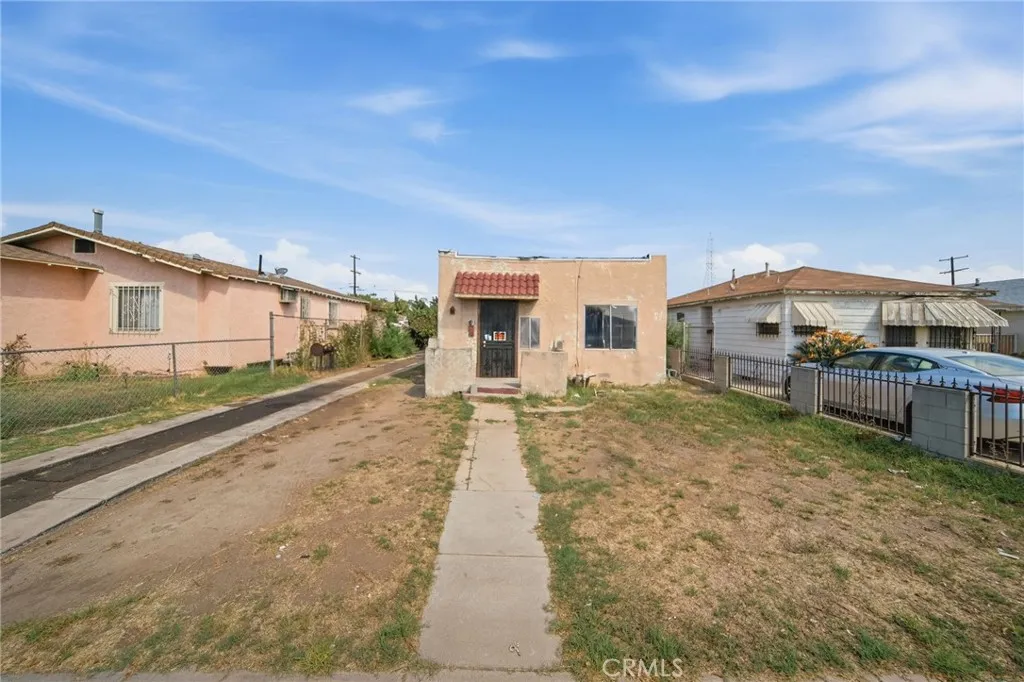 main property photo 0