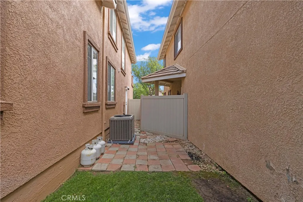 main property photo 59