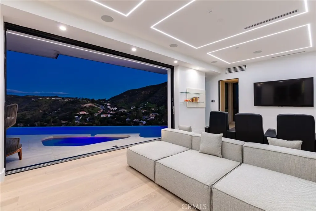 main property photo 64