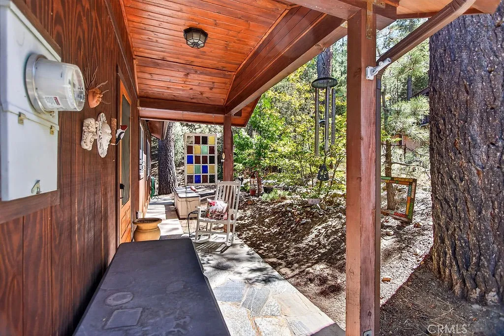 main property photo 33