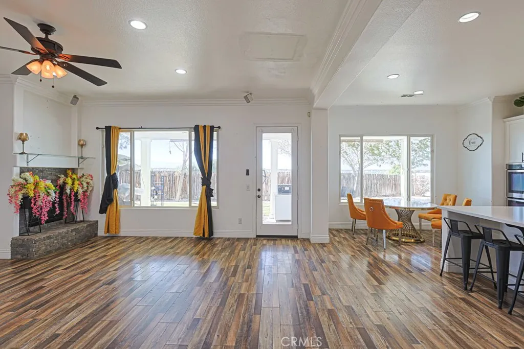 main property photo 45