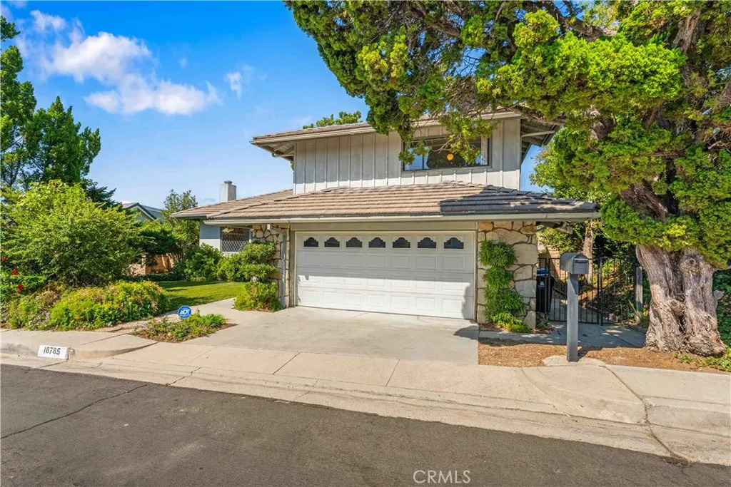 main property photo 0