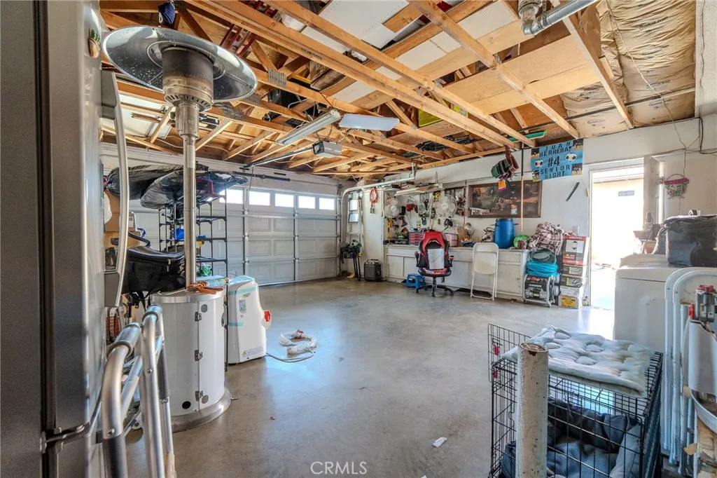 main property photo 10