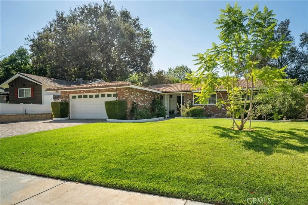 main property photo 0