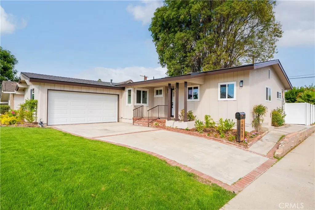 main property photo 0