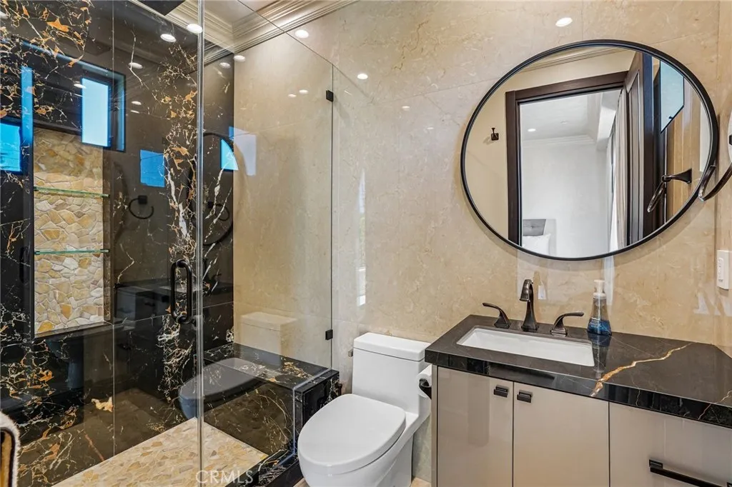 main property photo 111