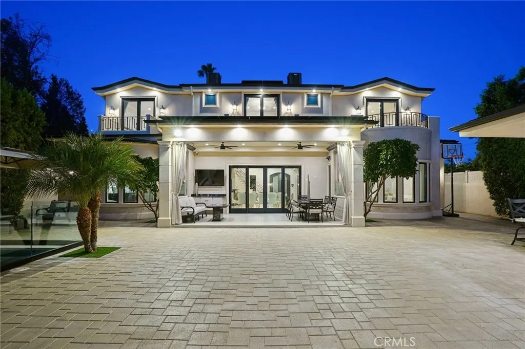main property photo 81