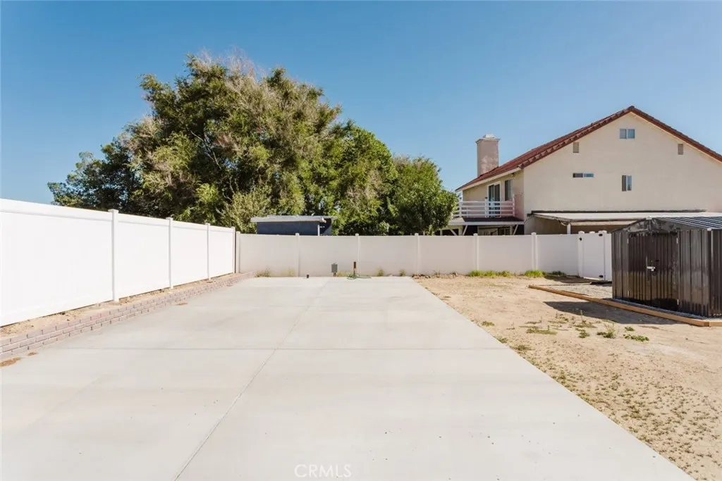 main property photo 46
