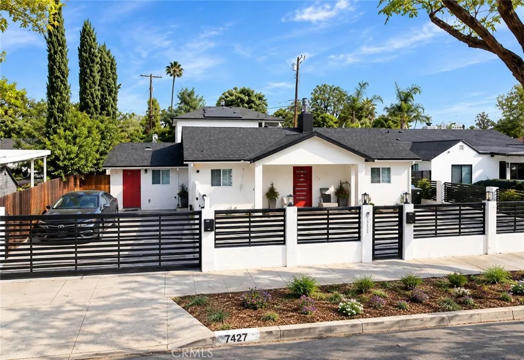main property photo 0