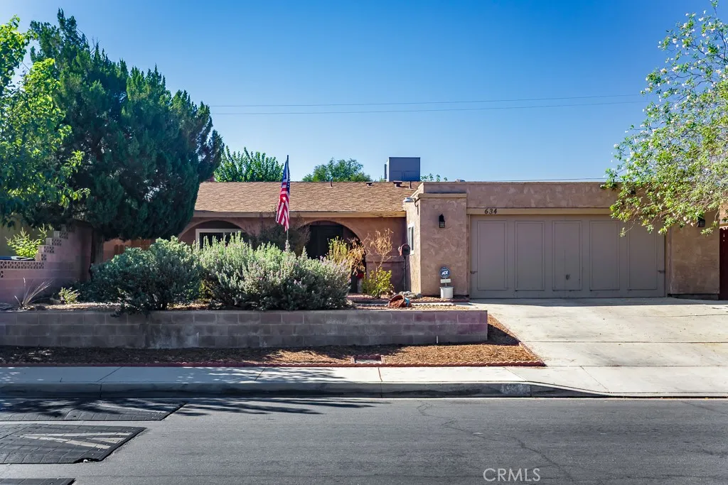 main property photo 0