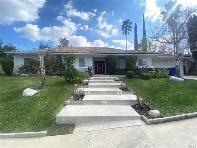 main property photo 0