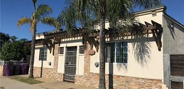 image of property with 1 Bed | 1 Bath | 380 Sqft