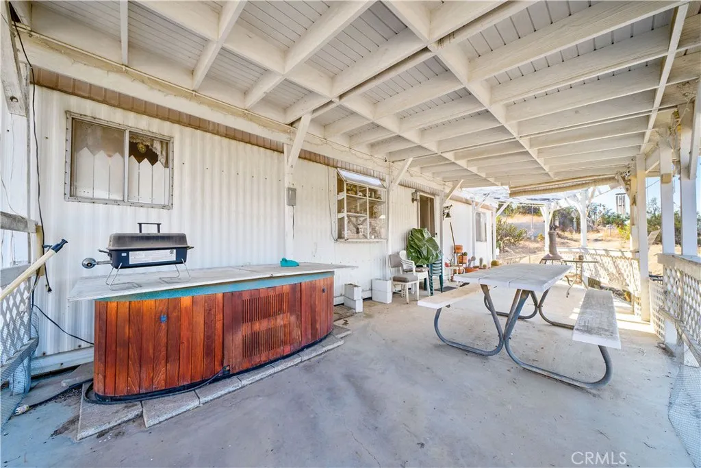 main property photo 13