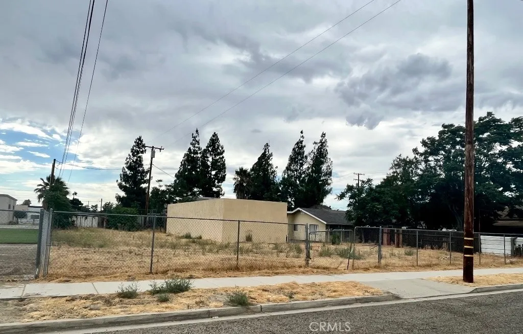 main property photo 4