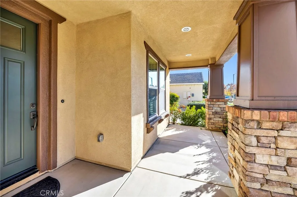 property viewer photo 3