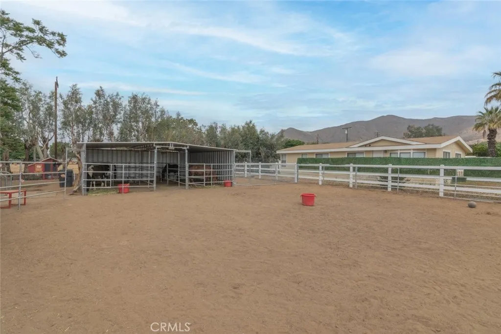 main property photo 43