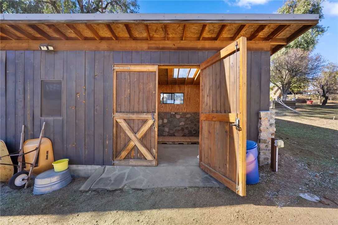 main property photo 49