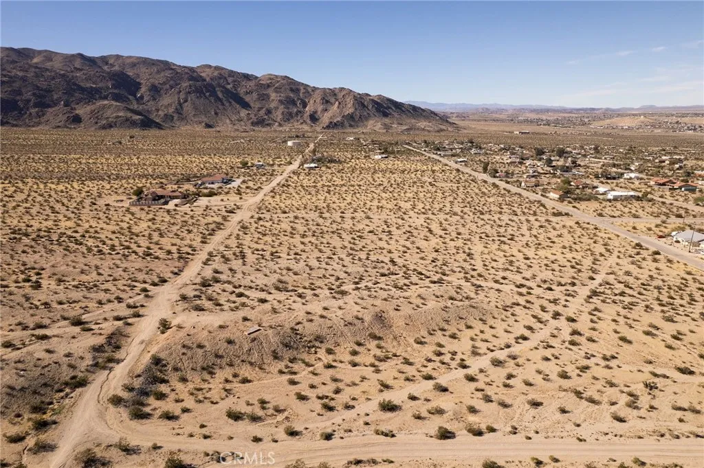 main property photo 2