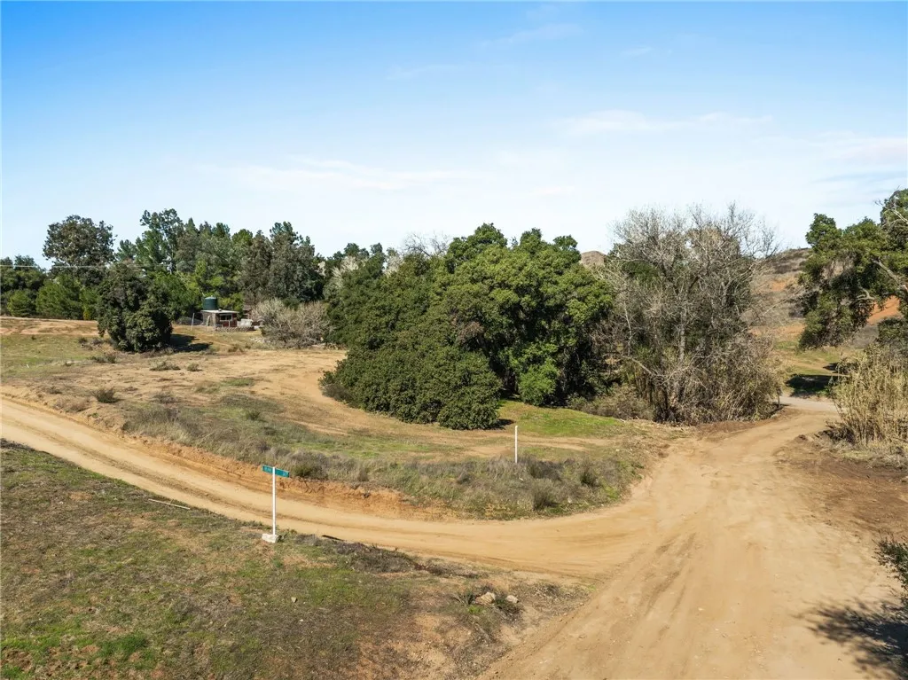 main property photo 24