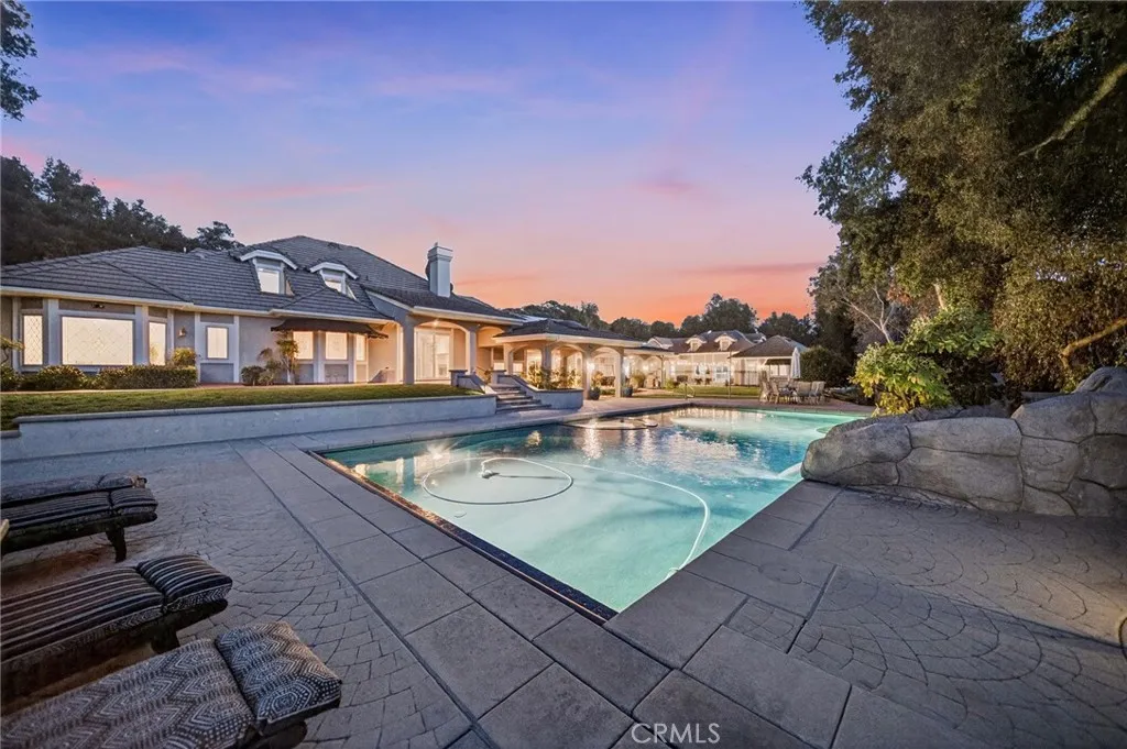 main property photo 59