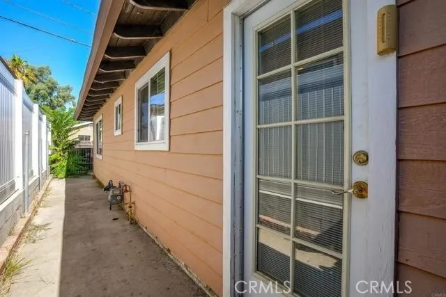 main property photo 16