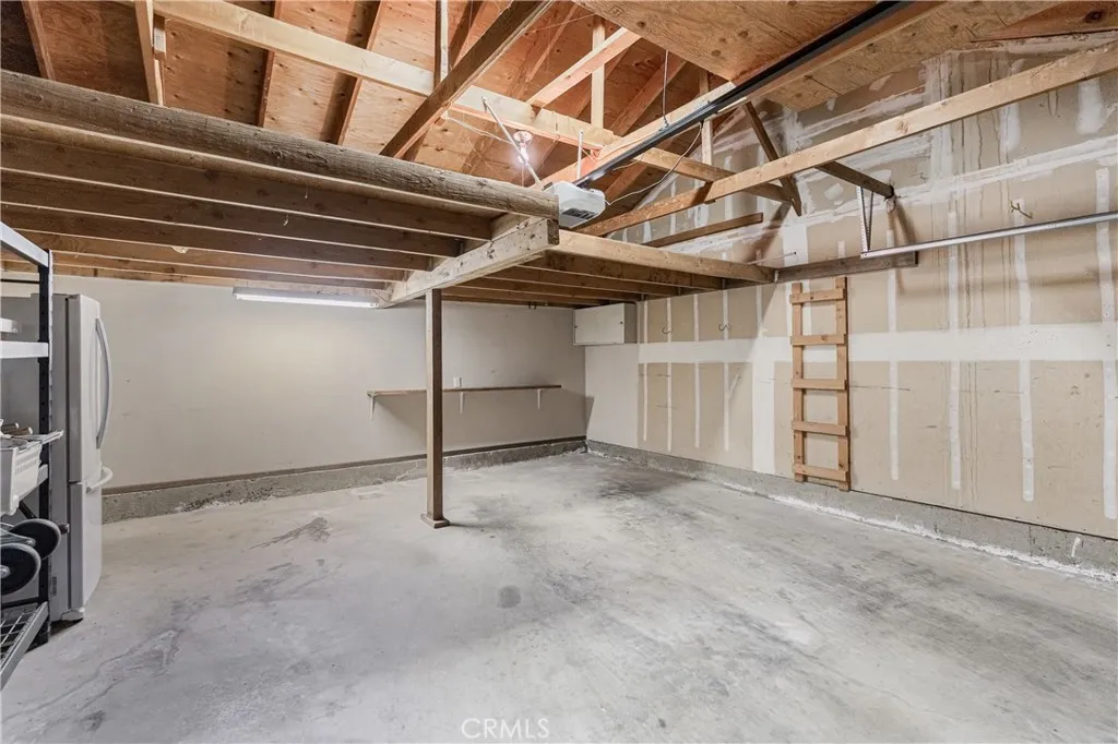 main property photo 70
