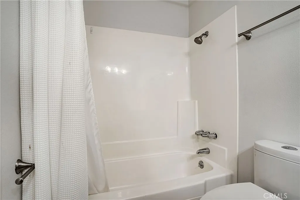property viewer photo 22