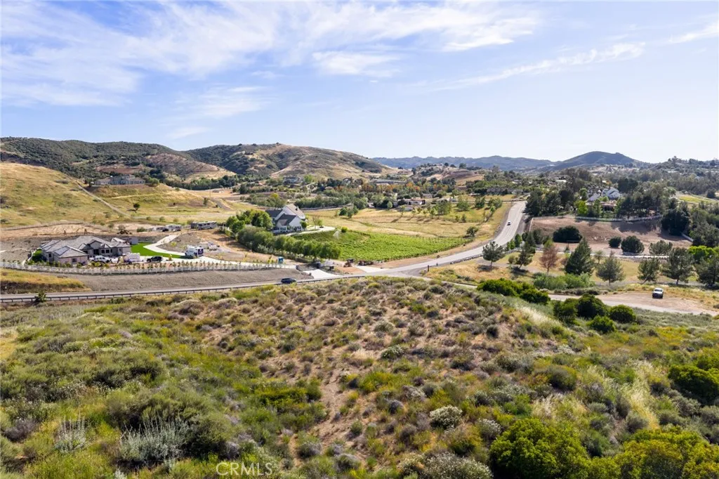 main property photo 10