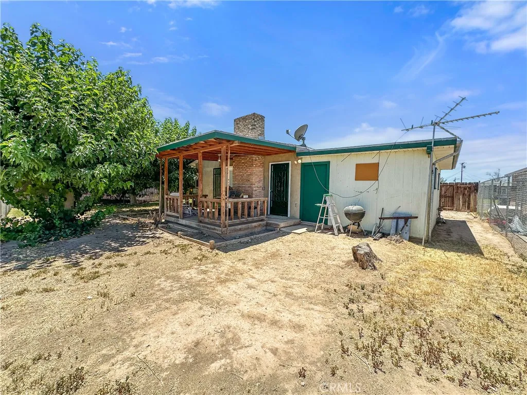 main property photo 13