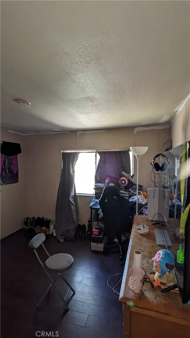 main property photo 38