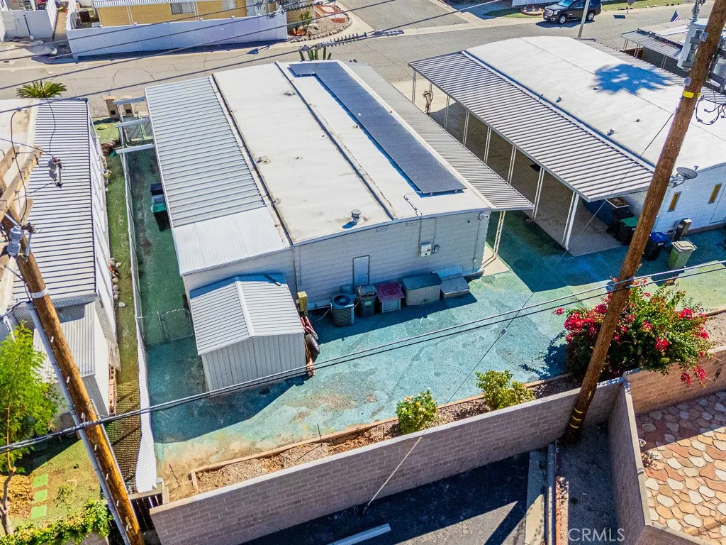 main property photo 29
