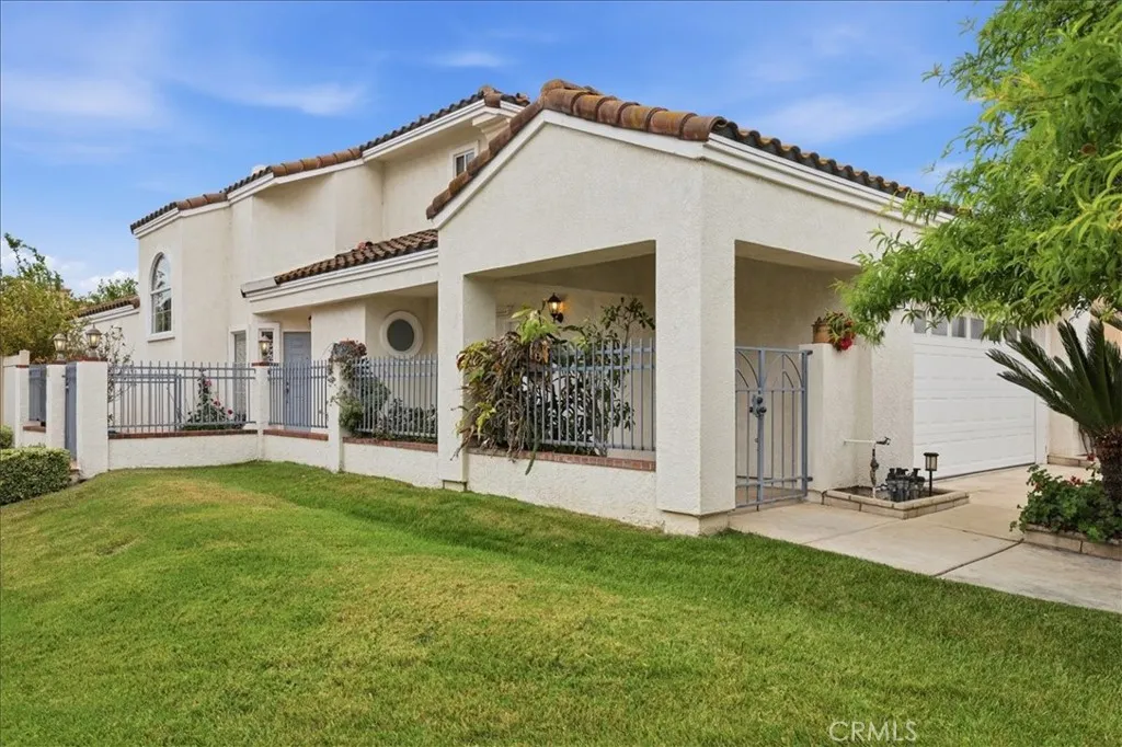 main property photo 5