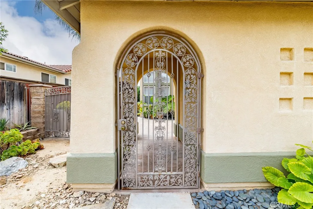 main property photo 51