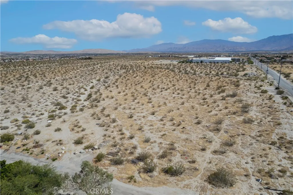 main property photo 5