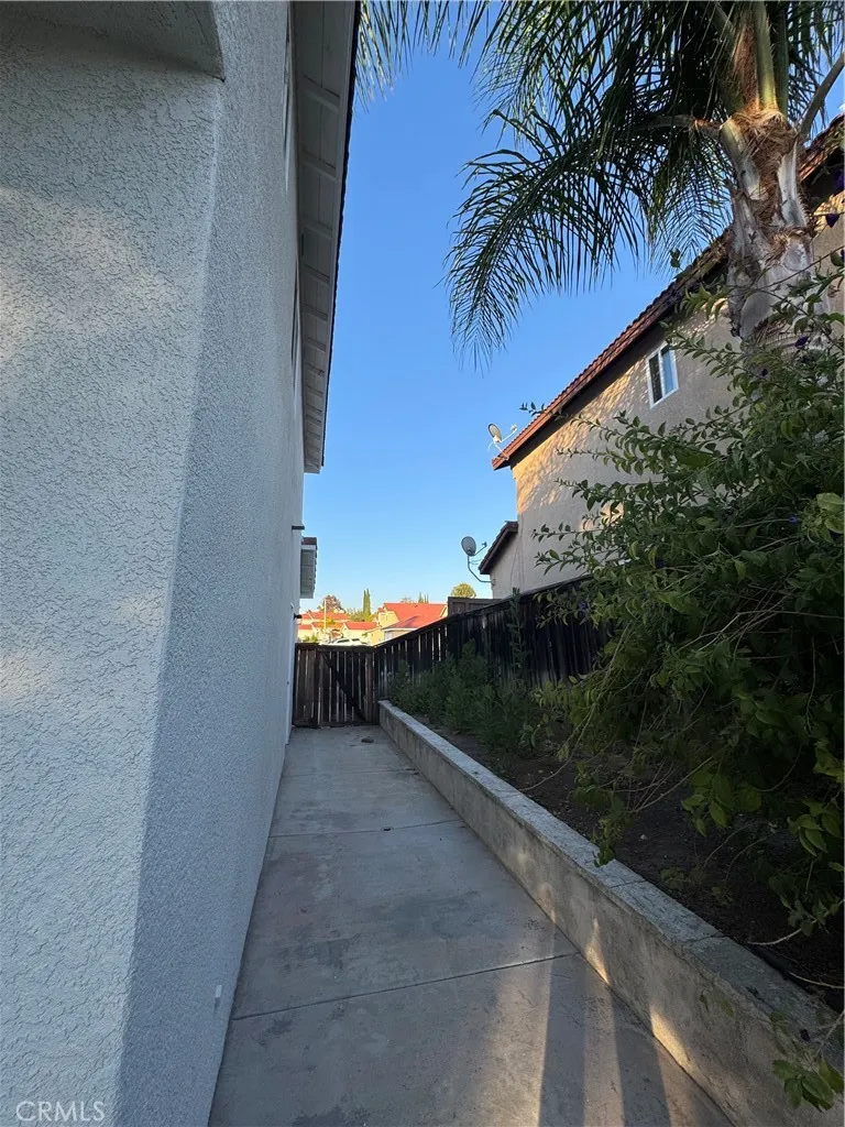 main property photo 67