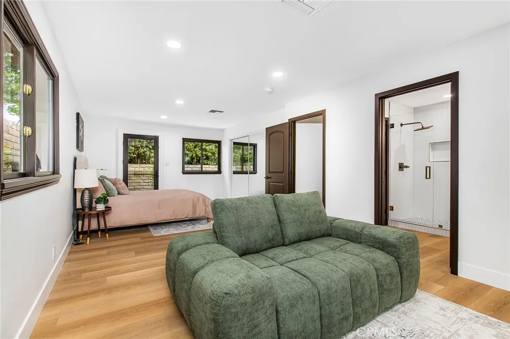 main property photo 67