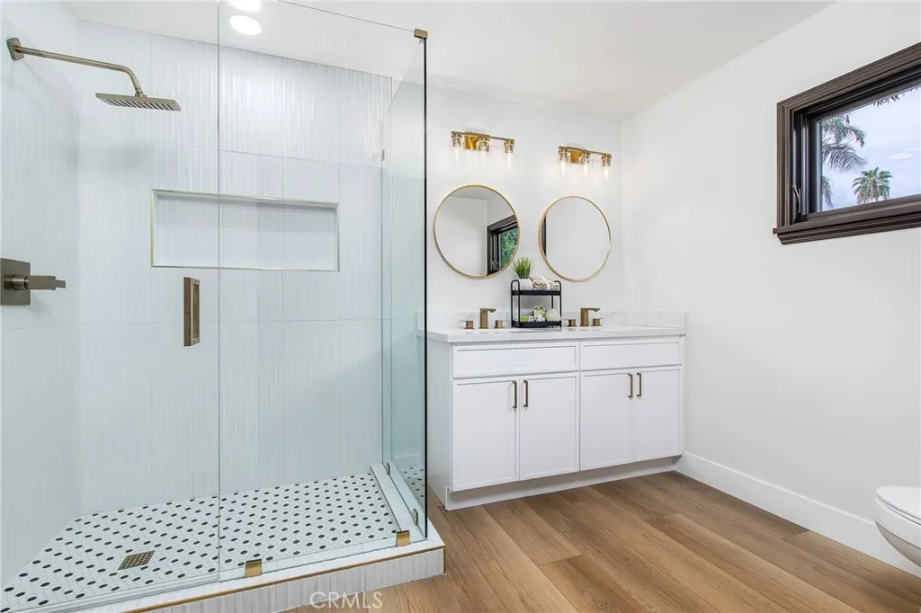 main property photo 68