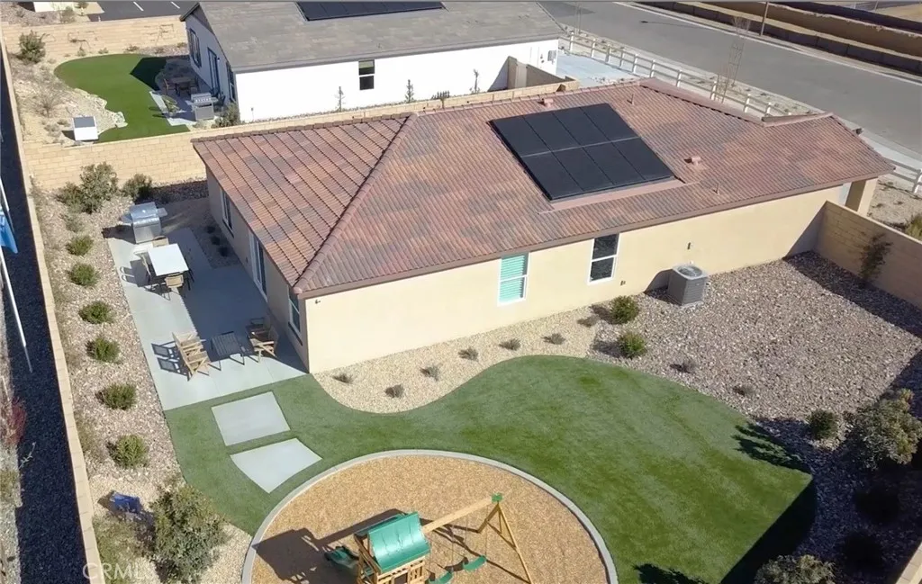 main property photo 15