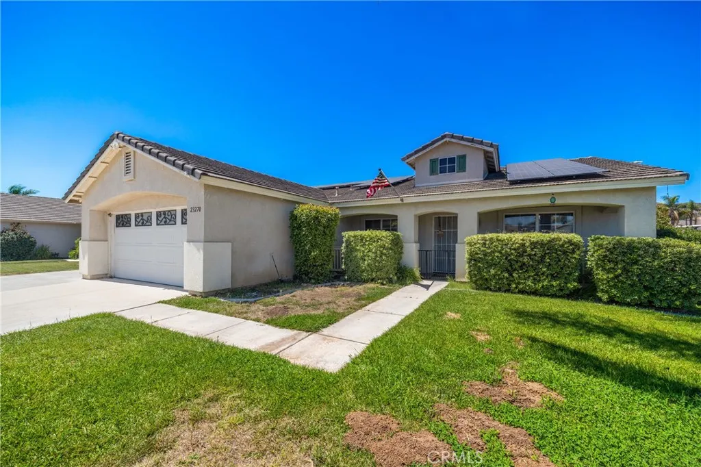 main property photo 13