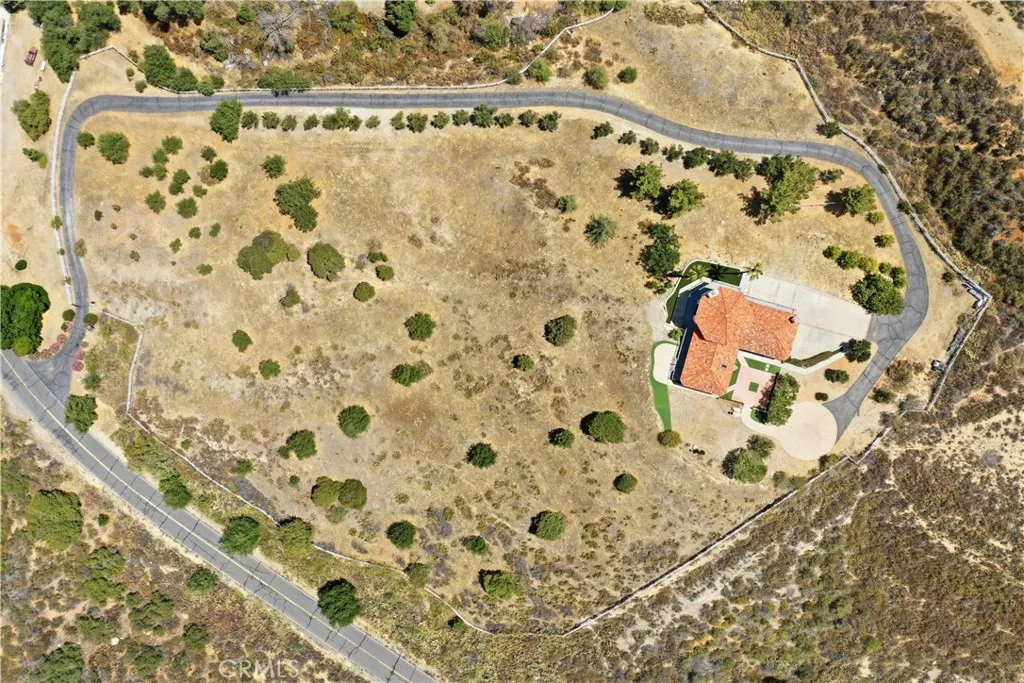 main property photo 74