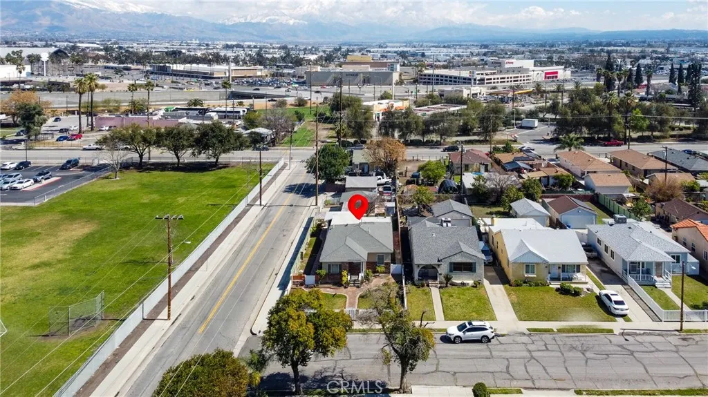 main property photo 26