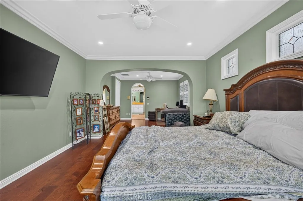 main property photo 45