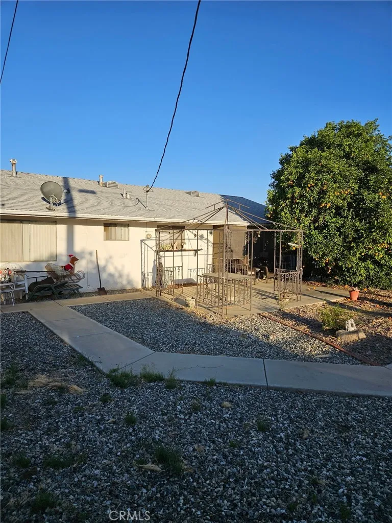 main property photo 12